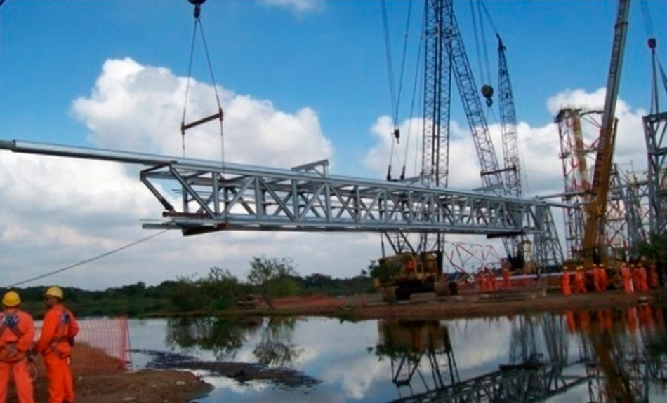 Sistema de antorcha e interconexión de Off-site de Coque - REDUC (Refinería Duque de Caxias)